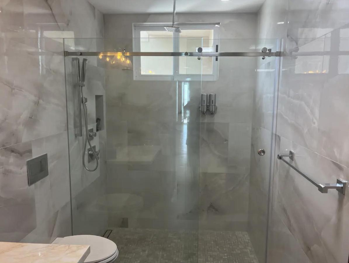 Break Water Point Penthouse 7th Floor Appartement *